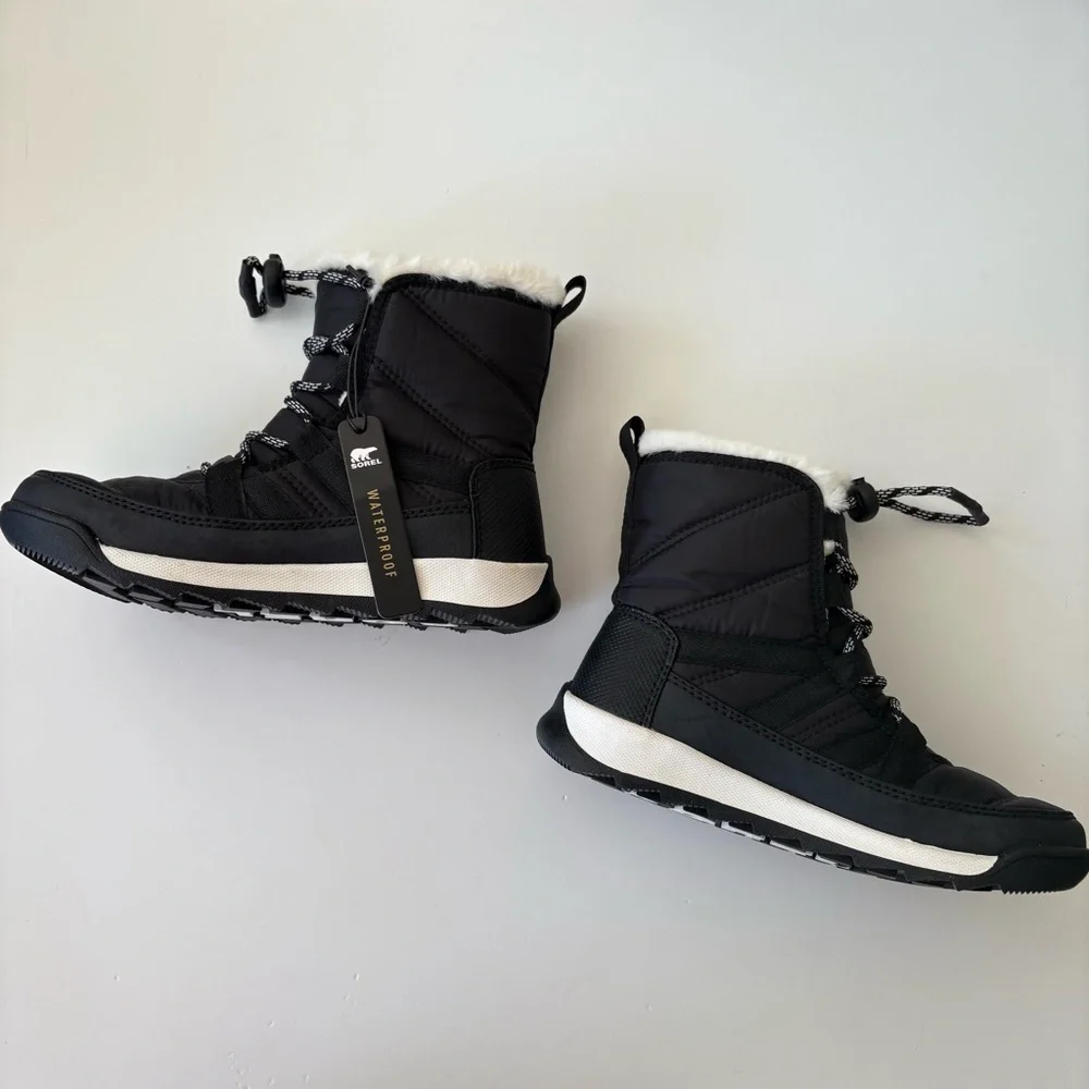Sorel || Unisex Whitney II Waterproof Snow Rain Boots Furry Lined Black‎ 2 NWT